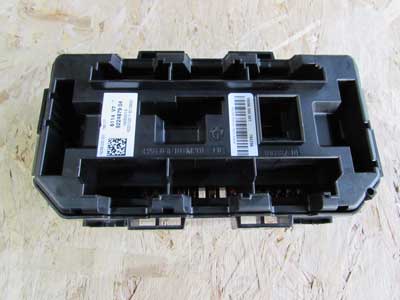 BMW Front Engine Bay Fuse Box Power Distribution Control Module 61149224879 2, 3, 4, X Series3